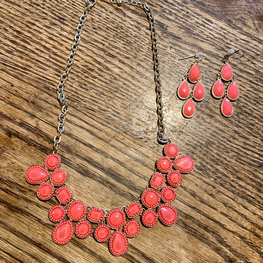 Statement Necklace and Earrings Combo!
